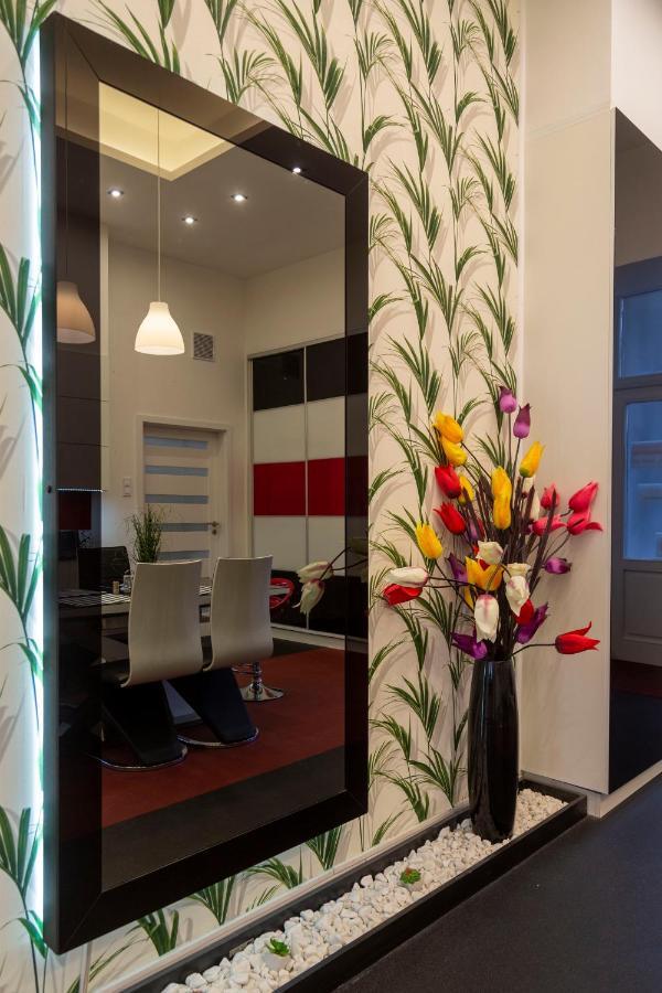 Exclusive Marilyn Apartment In The Heart Of Budapest Kültér fotó